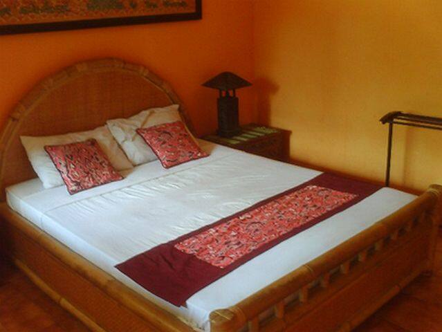 Hotel Naya Kashmir, Srinagar 1